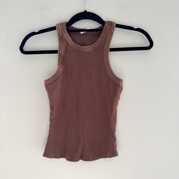 Good American Textured Tank Top - Picture 1 of 8